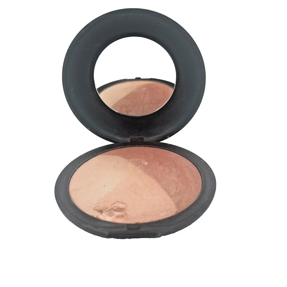 Laura Geller‎ Baked Color & Highlight Blush 0.71 oz / 20 g - Damaged Shade
